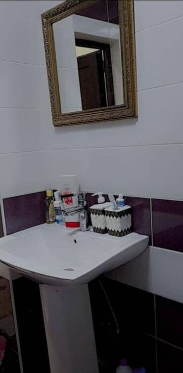 xacmazda tecili satilan evler: 3 otaqlı, Yeni tikili, m. Xalqlar Dostluğu, 57 kv. m — 10