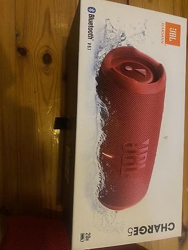 Kompüter, noutbuk və planşetlər: JBL Charge 5 portativ Bluetooth səsgücləndiricisi – qırmızı rəng. - — 3
