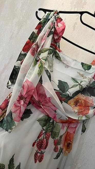 Bir defe cekliwe geyinilib yenidi olcu M lalafo.az -da Bir defe cekliwe geyinilib yenidi olcu M