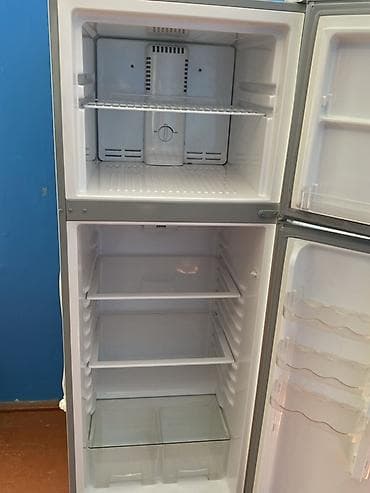 proyektor satisi: Salam soyuducu satilir 310 azn 2 il işlenb cemisi heçbir problemi — 3