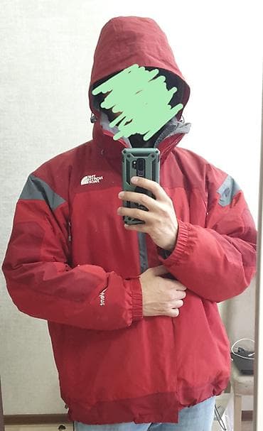 Original North Face qış kurtkası. İçində 1 ədəd də kurtka var. Az