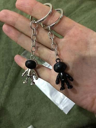 mini kultivator satisi: Metal Kosmonavt brelok qara reng — 2