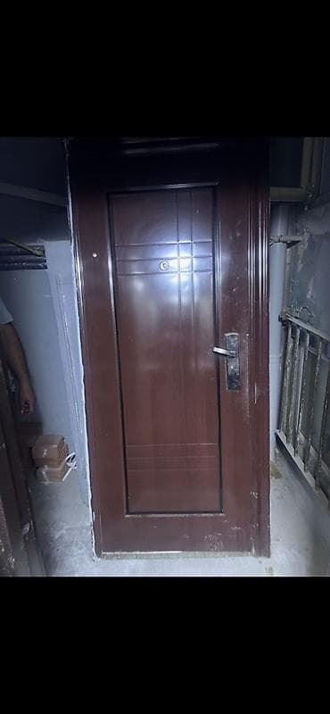 Məhsul: Dəmir giriş qapısı - Material: qalın metal konstruksiya — 1