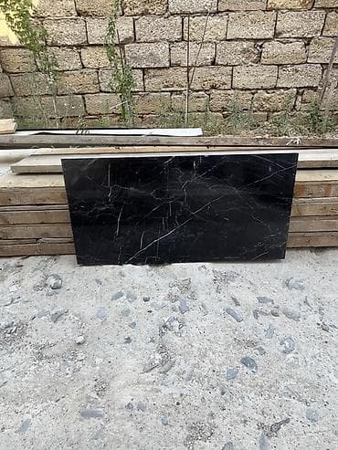 naxcivan qaya duzu: Qara mərmər. - Material: təbii qara mərmər, tünd fon üzərində incə ağ — 2