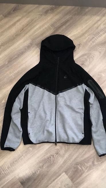 cool paltarlar: Svitşot, Nike, L — 1