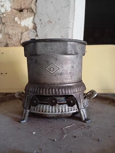 ucuz gullər: Metal samovar üçün kömür/odunla işləyən klassik soba ocağı - — 1