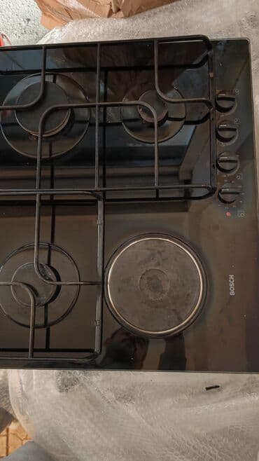 газовые плиты: Плита Bosch, Комбинированная, Встраиваемая, 4 конфорки, Б/у — 5