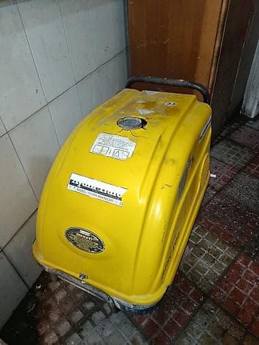 Оборудование для мойки: Qiymet 450 Azn tecili satilir ATSC 200 yüksək təzyiqli buxarli yuma — 2
