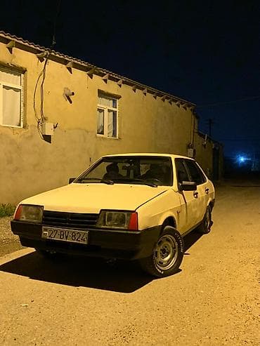 lada vaz priora: Lada Samara (VAZ-2109) hetçbek - Kuzov: 5 qapılı hetçbek, ağ rəng — 4