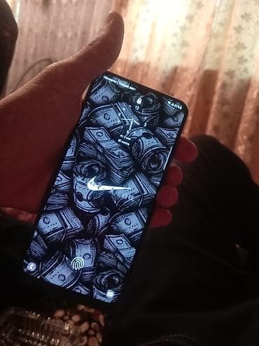 tecno camon 20 pro ekran: Samsung Galaxy A50, 64 GB, rəng - Ağ, Barmaq izi — 1