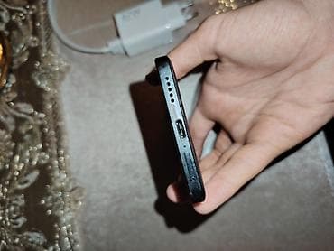telefonlae: Poco X6 Pro 5G, 256 GB, rəng - Qara, Barmaq izi — 3