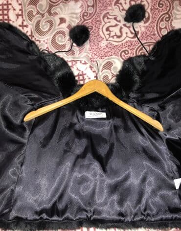 женские шубы с воротником: Ziyafət geyimlərinin üstü üçün nakidka/fiqaro süni kürkdən yaxşı — 4