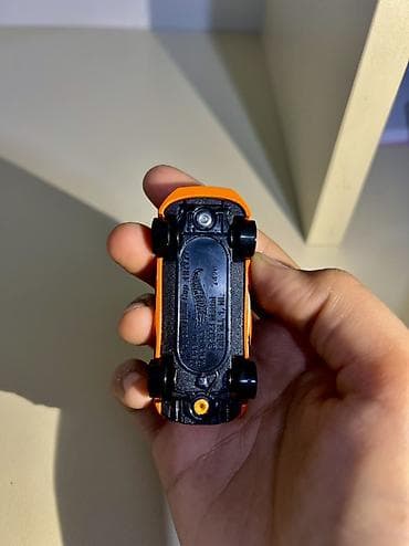 dəmir pullar: Toyota, 2023 il, 1:64, Dəmir — 4