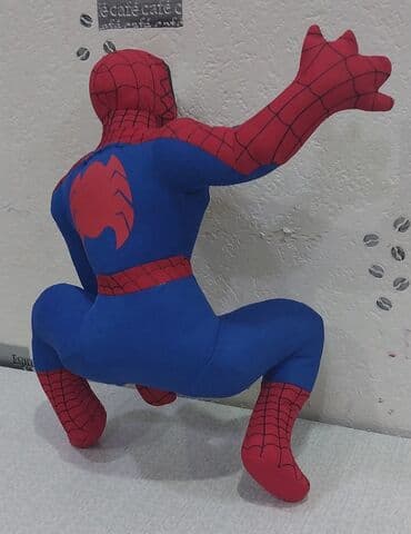 uşaq maqnitofonu: Spaydermen uşaq üçün yumuşaq oyuncaq satılır, təzədir. Hündürlüyü 35 — 4