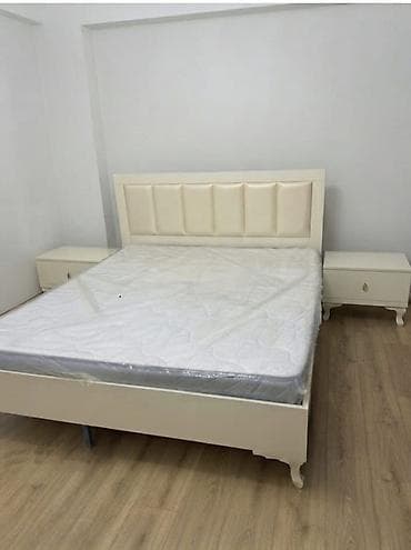 plastik dolabı: Yataq mebeli 590 manat Catdirilma qurasdirilma odenisle.Olcu dolab E — 4