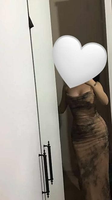 Ziyafət donu, Maksi, M