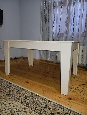 asilqan satilir: Tek masa satilir. Normal veziyyetde sinigi yoxdu. Teqribi olculeri — 3