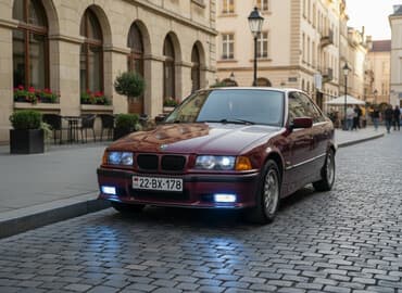 2 9 mator: BMW 318: 1.8 l | 1995 il Sedan — 1