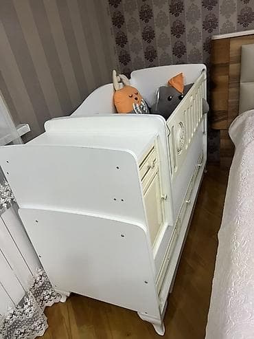 Uşaq mebeli: Oğlan və qız üçün, Dördbucaq, Beşik, Dəstsiz, Matrassız, Yellənmə mexanizmsiz — 3