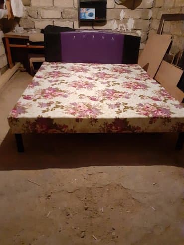 Kravat 
Taza hazırı var 1 adad 
Çatdırılma münasib qiymata