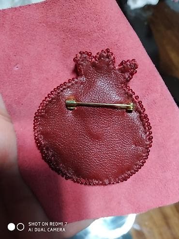 Broşlar: Broşlar — 2