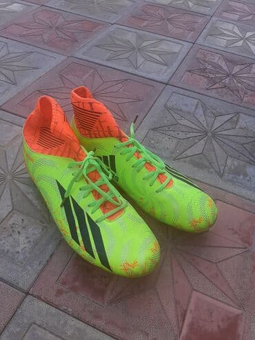 bu şəhərdə bilet qiymətləri 2023: Butslar Adidas, Ölçü: 44, İşlənmiş — 2