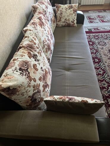 Divan, İşlənmiş, Açılan, Bazasız, Nabuk, Çatdırılma yoxdur