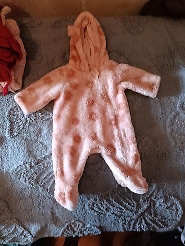 Kombinezonlar: Uşaq üçün üst geyim dəsti 1) Sarı qalın şişmə jaket - Kapüşonlu - Ön — 5