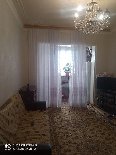 Гаражи: 1 otaqli ev kiraye verilir Ayna sultanov. Elit ticaret merkezin — 3