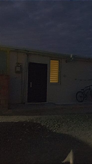 Toyota: Satış üçün: 3otaqlı, mətbəx-studio planlı mənzil Təsvir: - Geniş zal — 8