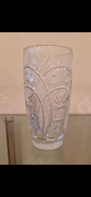 yuxuda qab qaşıq yumaq: Qədimi Çexiya Xurstal Güldan Satilir Yenidir 30 Azn Azadliq metrosuna — 1