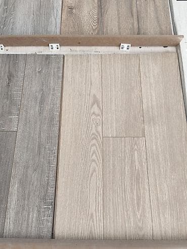 Məhsul: Laminat döşəmə panelləri - Taxta teksturalı dekor: boz