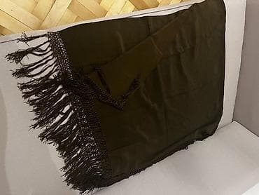 Hicab: Qəhvəyi/qaraya çalan şal – iri ölçü, kənarları püsküllü Gedimi - — 3