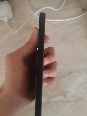 IPhone 13, 128 GB, Qara, Face ID — 5