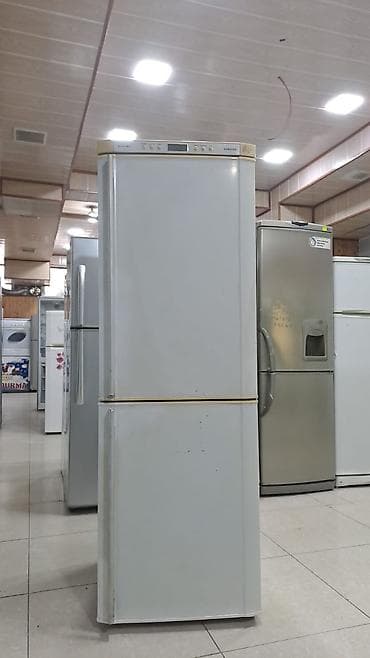 2 qapılı Samsung Soyuducu Satılır, rəng - Ağ