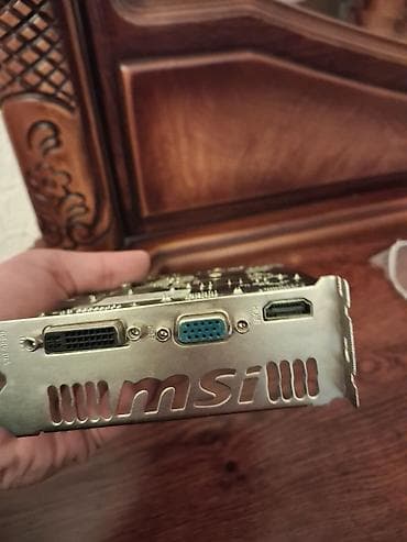 Operativ yaddaş (RAM): Videokart MSI GeForce GT 730, < 4 GB — 3