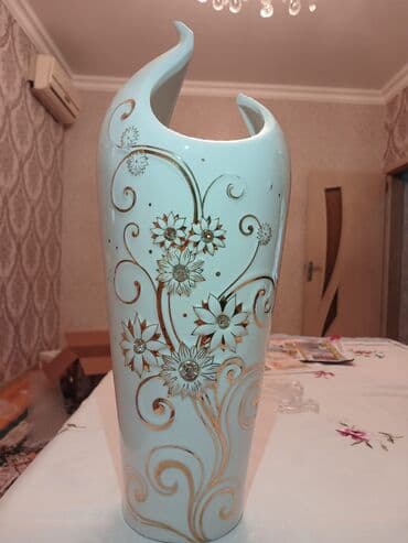 Quruducular: Vaza dəsti, Keramika — 1