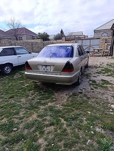 ford mustang 1967 satilir: Mercedes-Benz C-Class: 2.3 l | 1998 il Sedan — 4