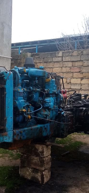 audi a4 3 tfsi: Məhsul: Traktor mühərriki və ötürücü hissələr (komplekt) Təsvir: - — 1