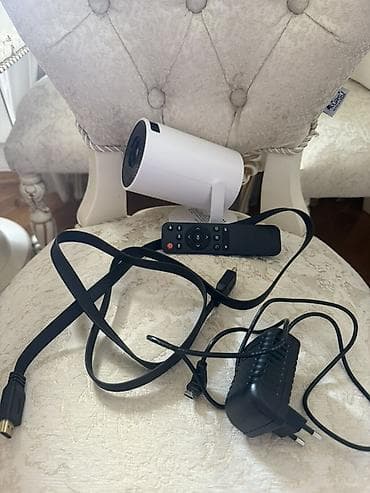 İşlənmiş Portativ Proyektor