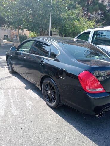 qara mercedes: Nissan Teana: 2.3 l | 2004 il Sedan — 4