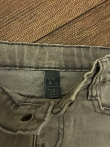 Oyuncaqlar: Sara kids cins sortik 4-5 yawa ela veziyyetde 12 m — 3