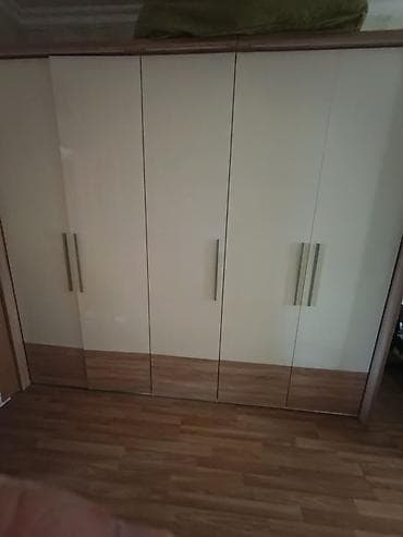 İşlənmiş, 3 qapılı, Bej, Açılan, Düz dolab — 3