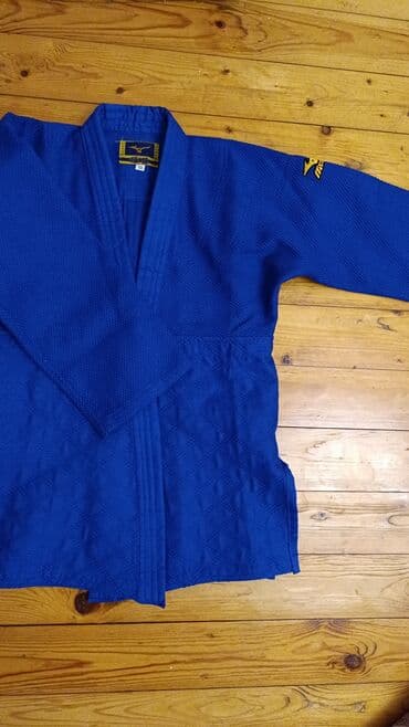 idman kişi şortları: Təcili satılır ‼️ Əla vəziyyətdədir heç bir problemi yoxdur necə — 1