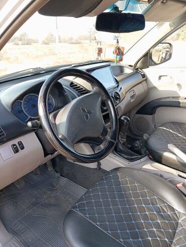 mersedes qapi: Mitsubishi L200: 2.5 l | 2009 il 381810 km Pikap — 5