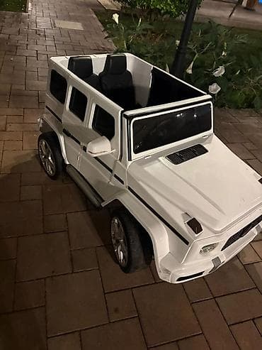 ev masin: G-Class 4x4 Uşaqlar üçün elektrikli minik maşını – ağ rəng, SUV — 2