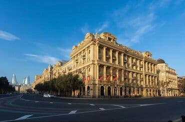 купить квартиру в центре баку: Баку, 3 комнаты, Вторичка, м. Низами, 115 м² — 1