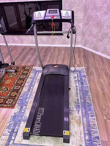 HIITUP Sports Canada qaçış trenajoru - Elektrikli qaçış yoludur; ön