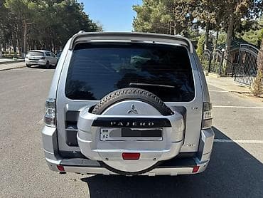 camaro sekilleri: Mitsubishi Pajero: 3.5 l | 2011 il 236000 km Ofrouder/SUV — 7