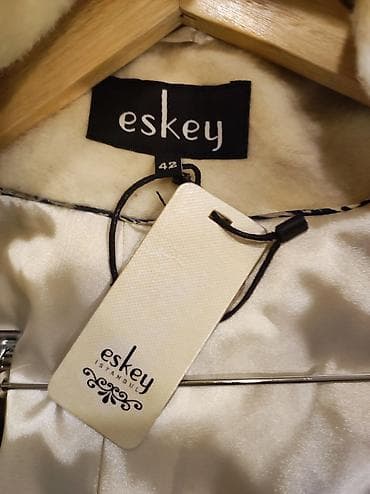 prada canta: Xanimlar ucun ust qeyim yenidicox rahat ve yunquldu istidi — 5